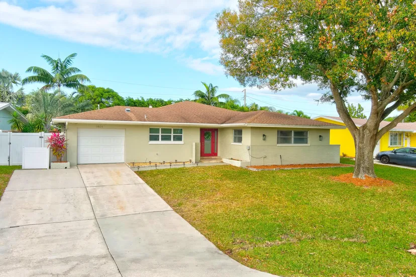 Sold Aug 2022 · 3825 Buttercup Circle S, Palm Beach Gardens