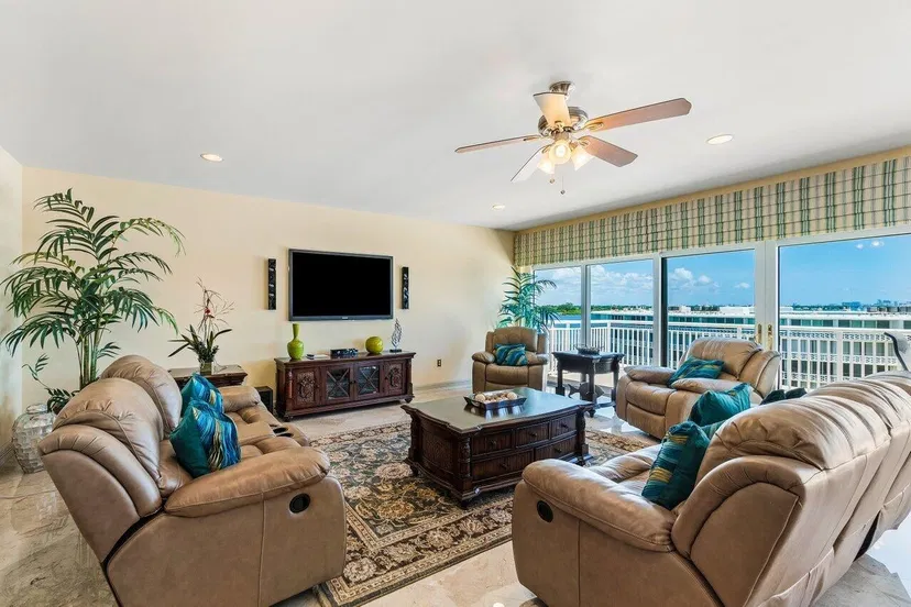 2773 S Ocean Boulevard #F — photo 3
