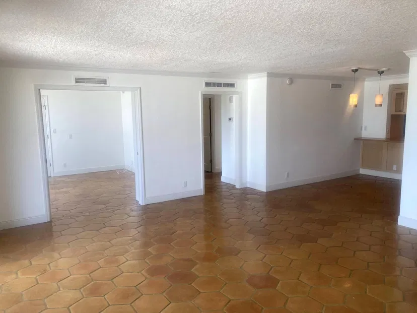 170 Chilean Avenue #5a — photo 4