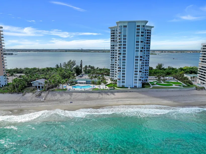 Sold Apr 2022 · 5200 N Ocean Drive 1702, Singer Island