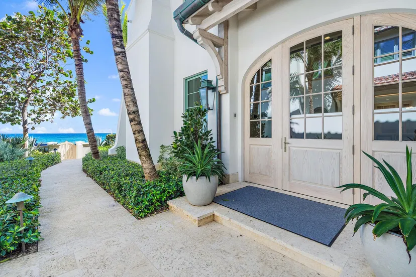 466 S Ocean Boulevard — photo 4