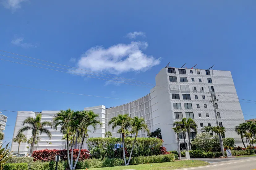 3590 S Ocean Boulevard #407 — photo 3