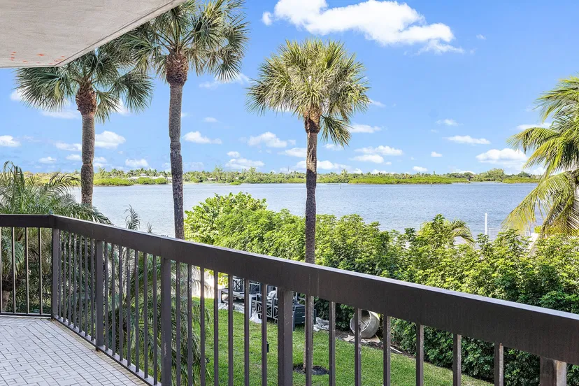 2778 S Ocean Boulevard #207n — photo 4