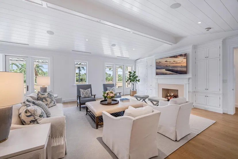 221 Royal Poinciana Way #(1 Via Flagler) — photo 5