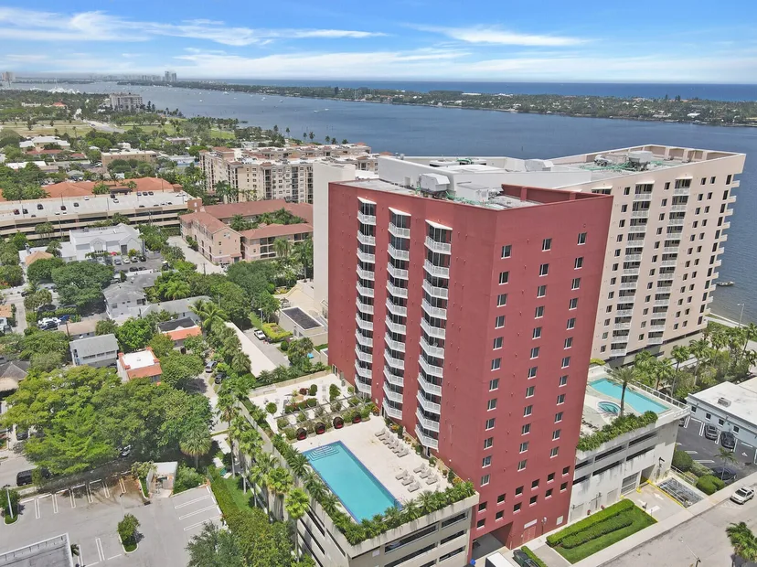 Sold Jul 2022 · 1551 N Flagler Drive Ph06, West Palm Beach