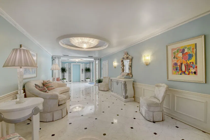 100 Royal Palm Way #G3 — photo 3