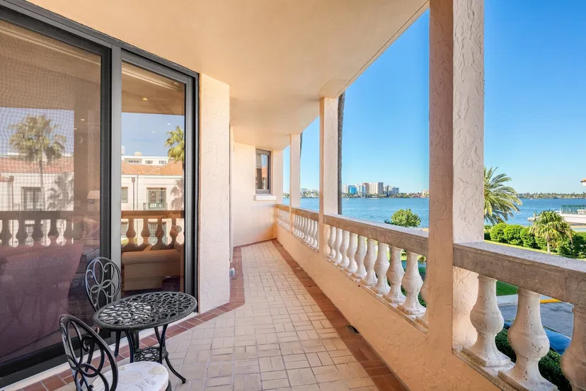 Sold Apr 2022 · 200 Bradley Place 206, Palm Beach
