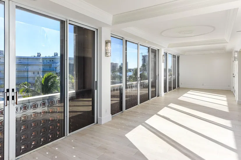 369 S Lake Drive #5h — photo 4