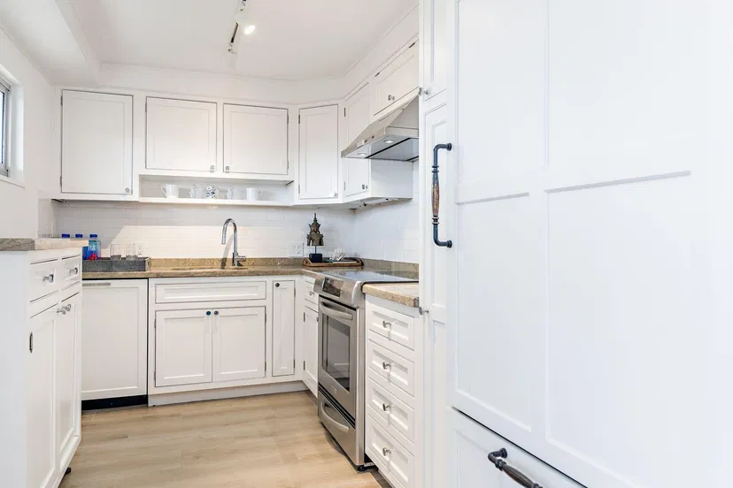 227 Australian Avenue #5b — photo 3