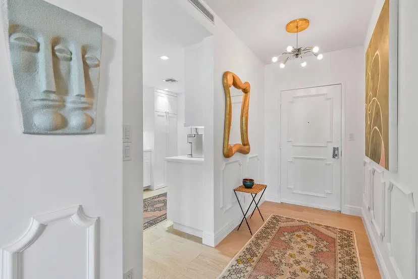 100 Worth Avenue #401 — photo 3