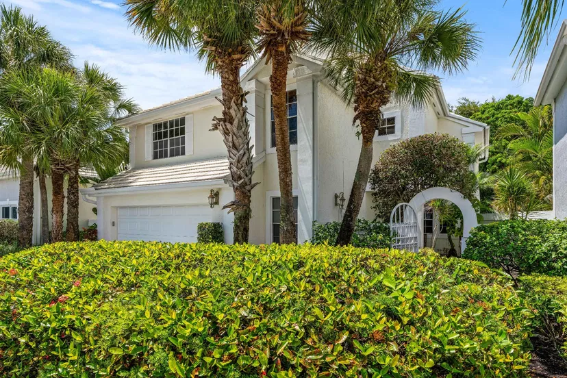 Sold Dec 2021 · 9349 Heathridge Drive, West Palm Beach