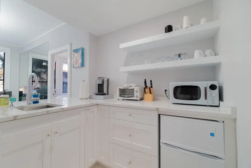 235 Sunrise Avenue #1018 — photo 5