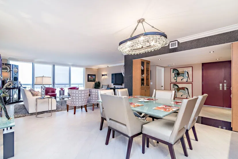 Sold Mar 2022 · 4100 N Ocean Drive 1401, Singer Island