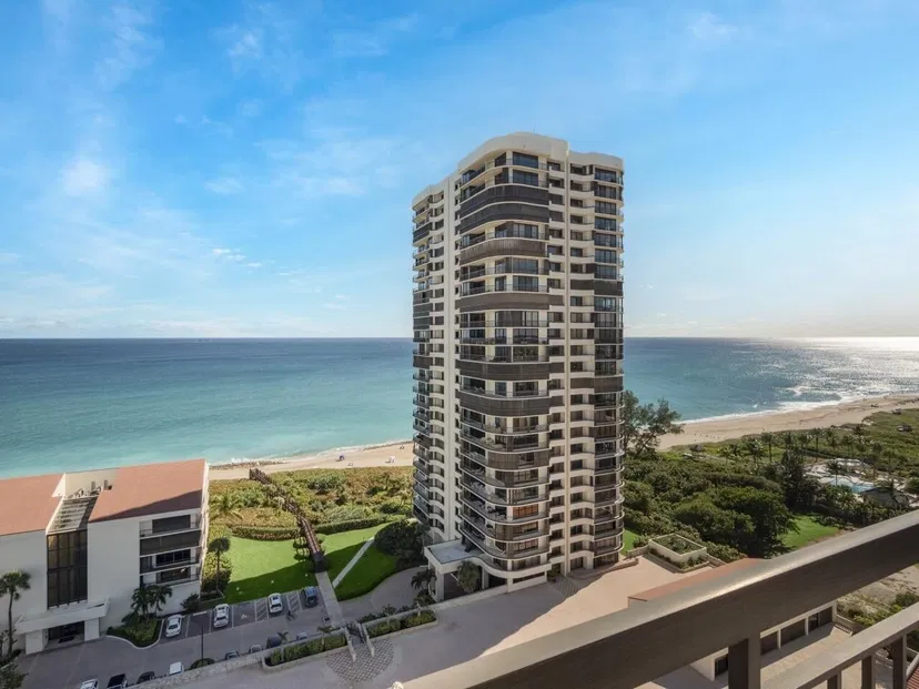Sold Mar 2022 · 4100 N Ocean Drive 1602, Riviera Beach