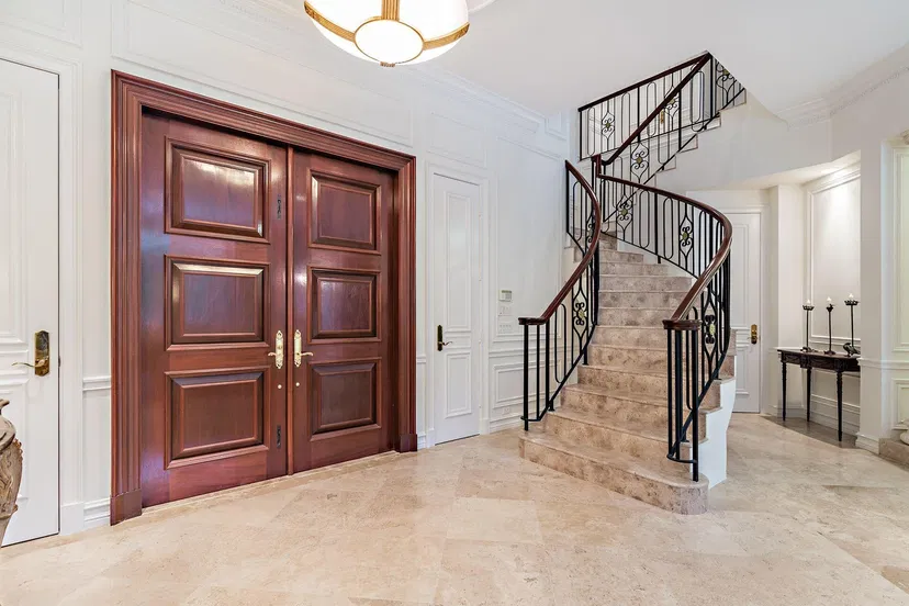 246 Everglade Avenue — photo 3