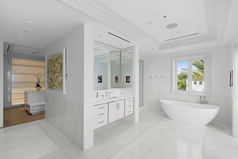 1030 S Ocean Boulevard — photo 4