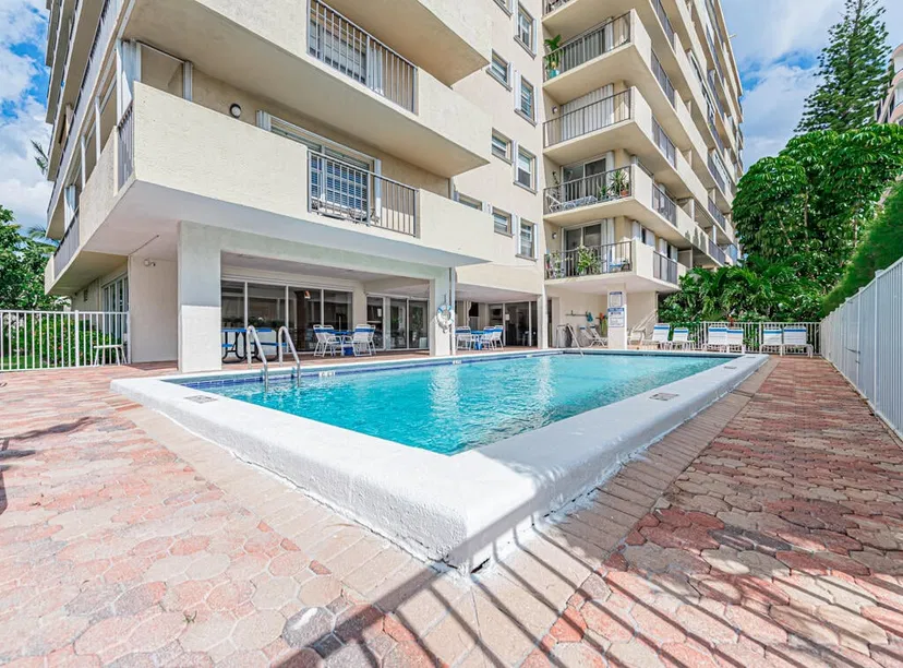 3581 S Ocean Boulevard #8b — photo 2