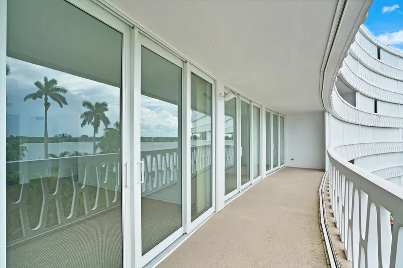 2505 S Ocean Boulevard #409 — photo 3