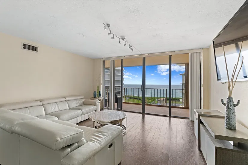 3200 S Ocean Boulevard #D501 — photo 2