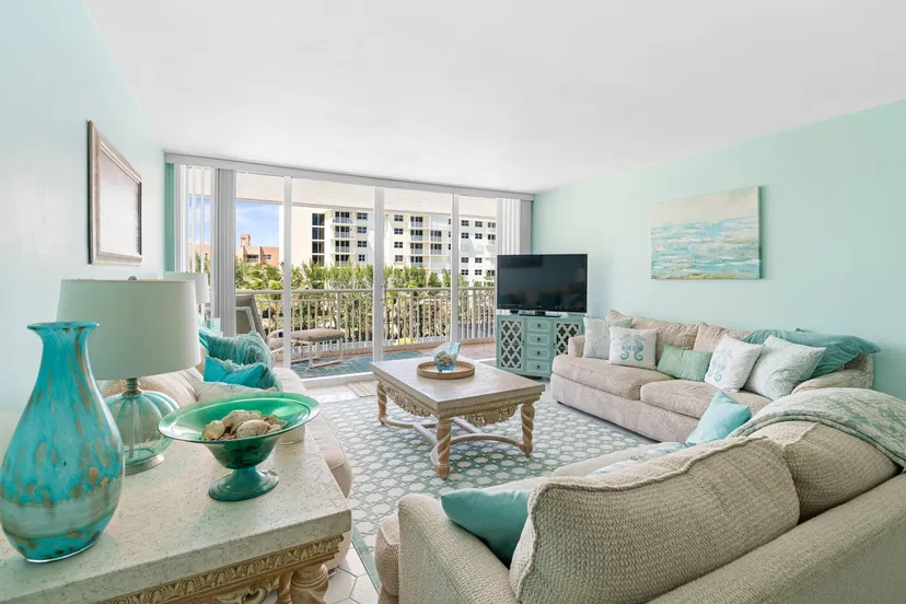 3546 S Ocean Boulevard #525 — photo 2