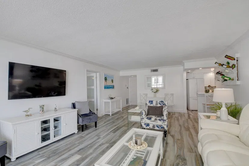 3570 S Ocean Boulevard #302 — photo 3