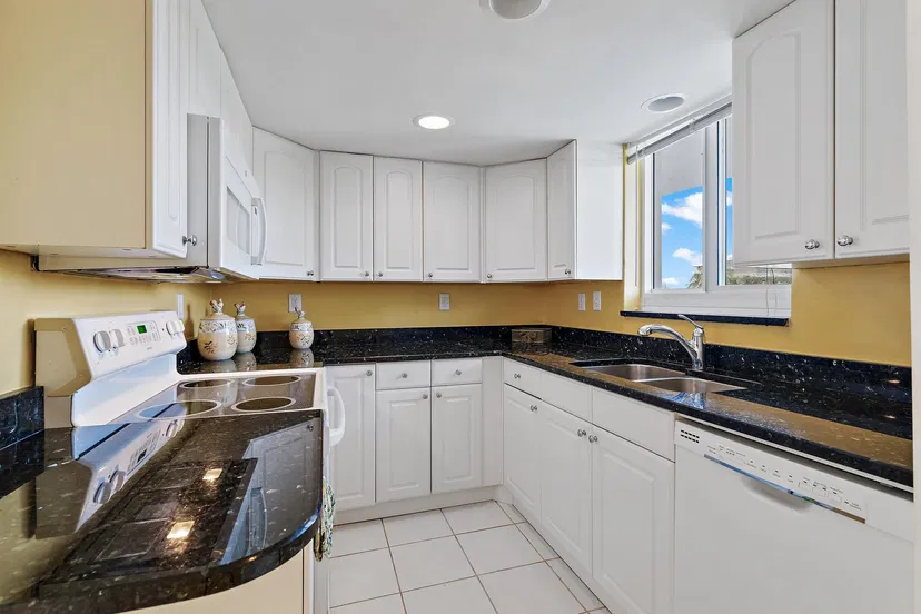 2505 S Ocean Boulevard #3090 — photo 3