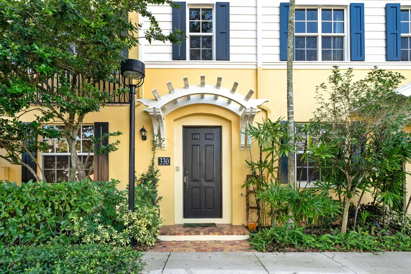 Sold Dec 2021 · 330 Tuxedo Lane, West Palm Beach
