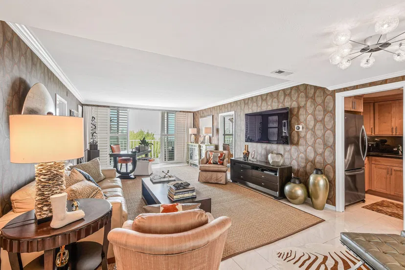 2774 S Ocean Boulevard #808 — photo 3