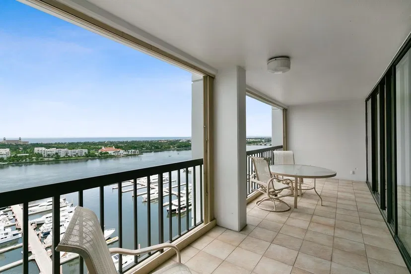 Sold Aug 2021 · 400 N Flagler Drive Ph-D4, West Palm Beach