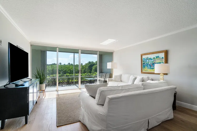 2195 Ibis Isle Road #3 — photo 4