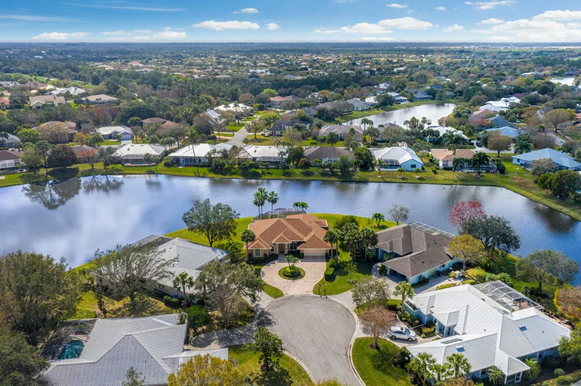 Sold Mar 2021 · 1818 SW Autumnwood Way, Palm City