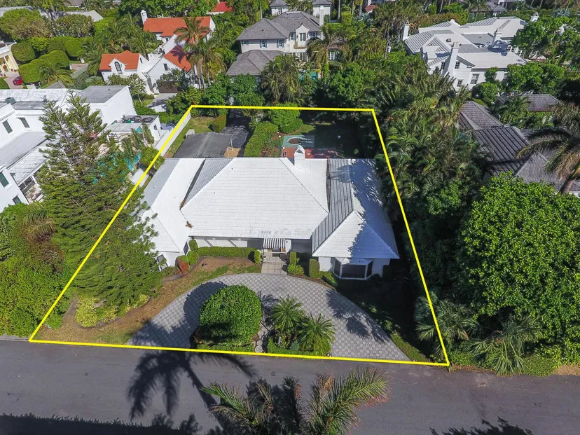 341 Eden Road — photo 3