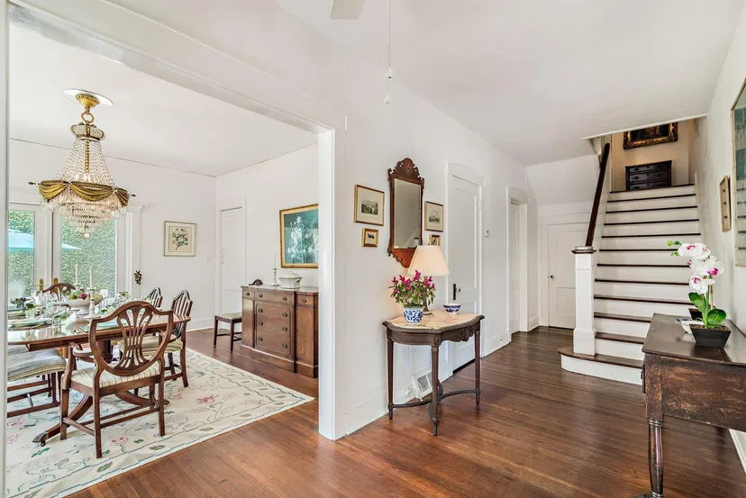 165 Seaspray Avenue — photo 3