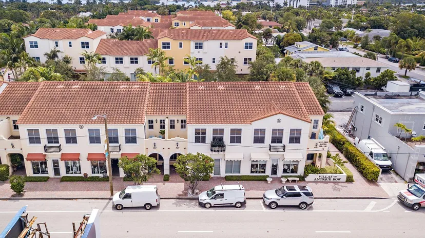 Sold Oct 2022 · 3620 S Dixie Highway 240, West Palm Beach