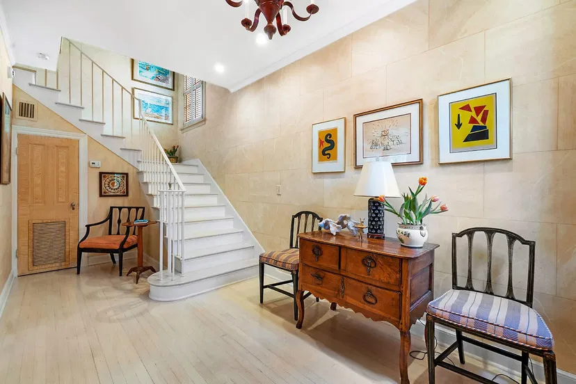 124 Australian Avenue — photo 4