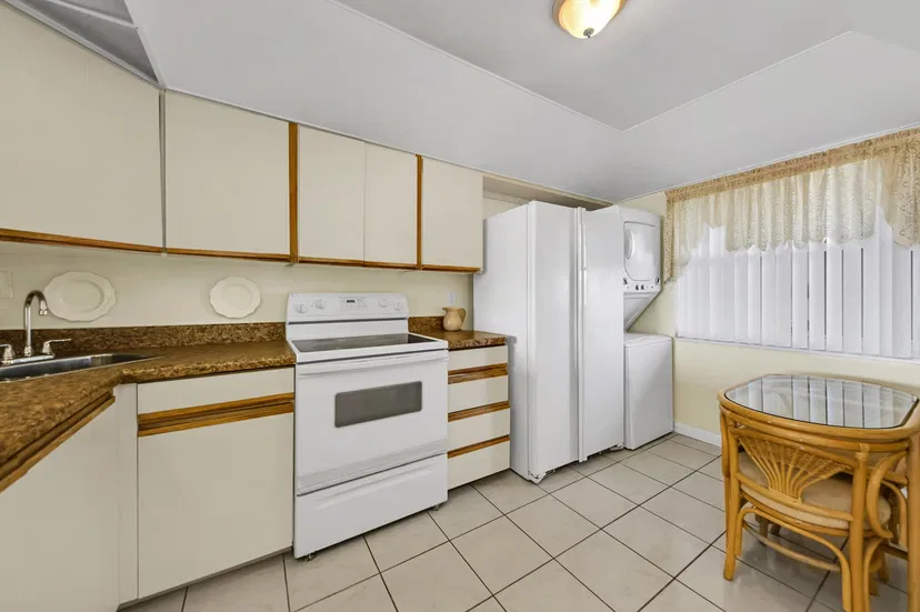 3581 S Ocean Boulevard #5d — photo 2