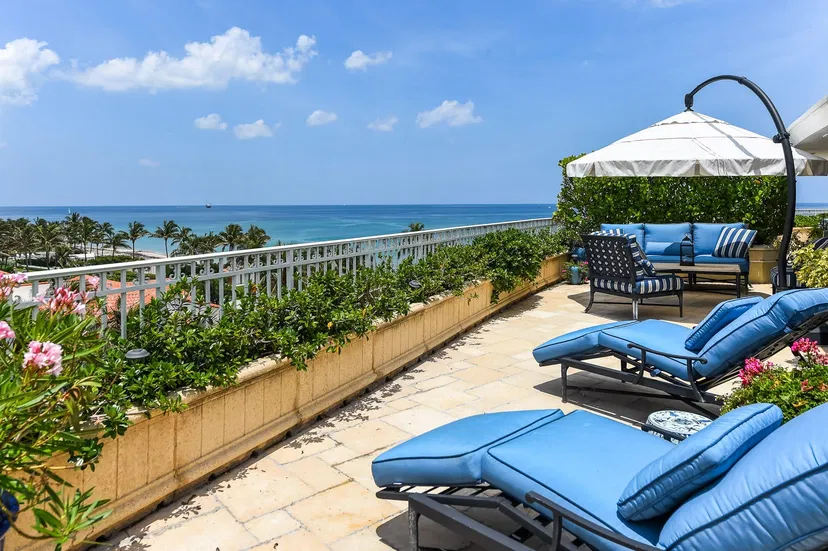 Sold Mar 2019 · 100 Royal Palm Way Ph-2, Palm Beach