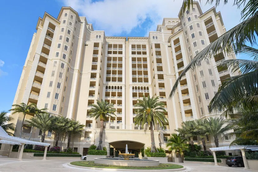Sold Jun 2021 · 622 N Flagler Drive 602, West Palm Beach