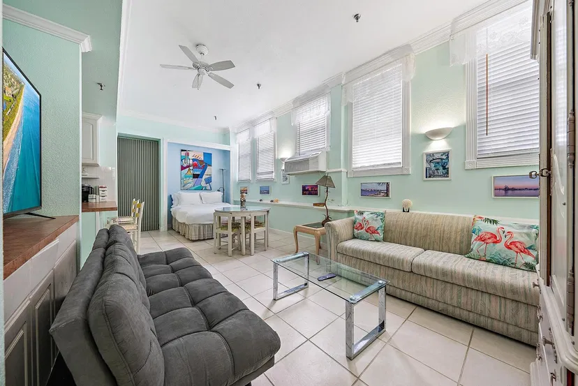 235 Sunrise Avenue #1051 — photo 3