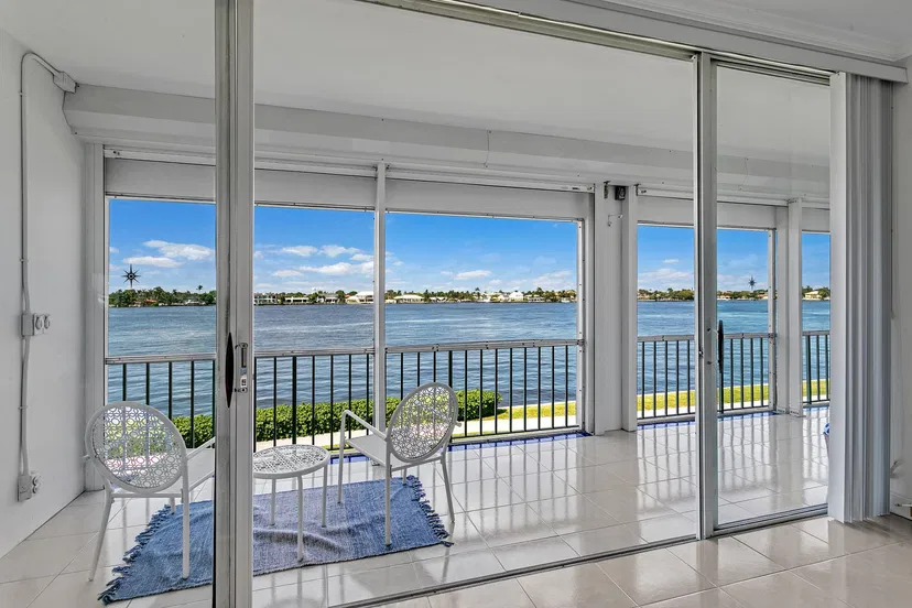 2180 Ibis Isle Road #9 — photo 4
