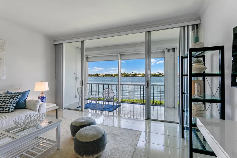 2180 Ibis Isle Road #9 — photo 5