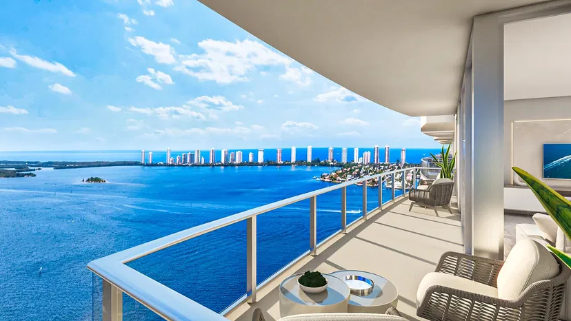 220 Lake Shore Drive 2221, Lake Park