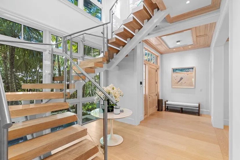 220 Brazilian Avenue #West Unit — photo 4