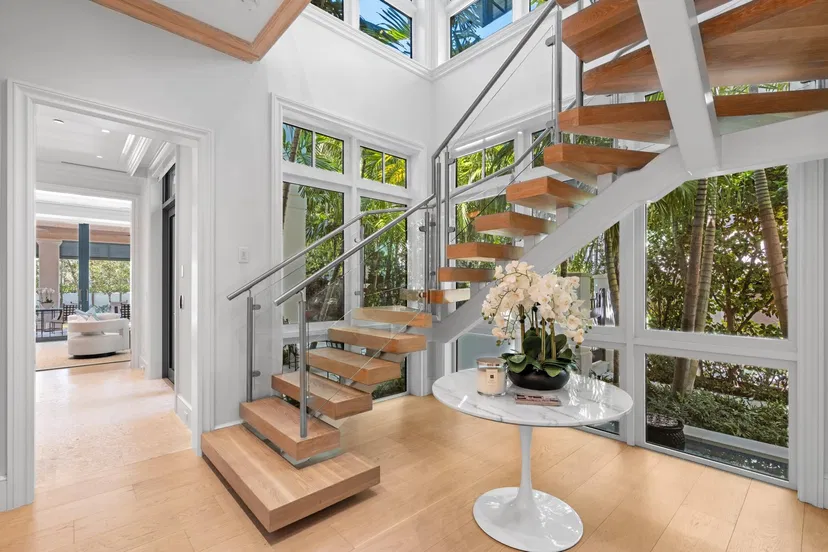 220 Brazilian Avenue #West Unit — photo 5