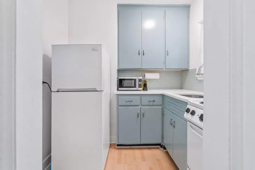 424 Chilean Avenue #4 — photo 5