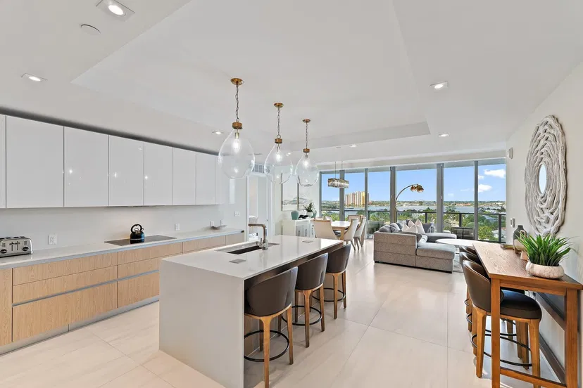 3100 N Ocean 906, Singer Island