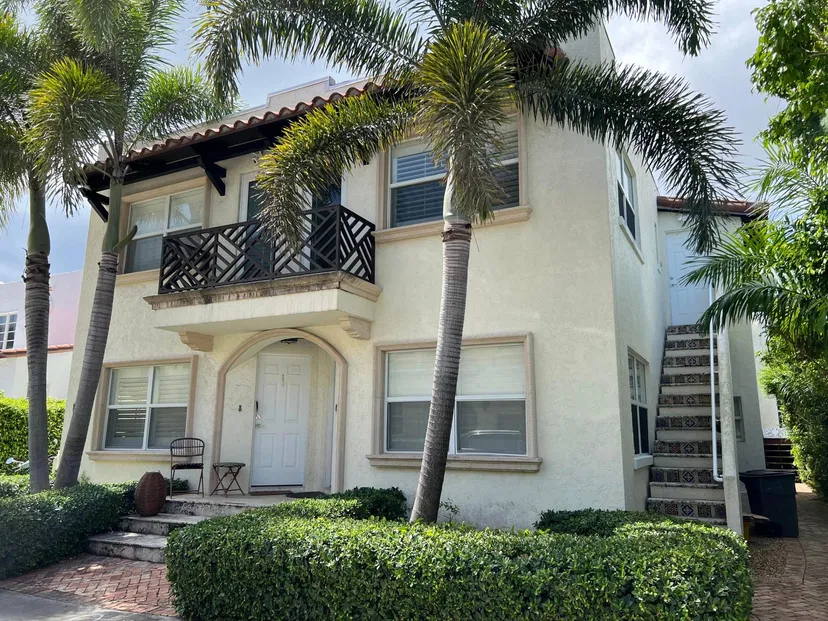 252 Oleander Avenue #4 — photo 4