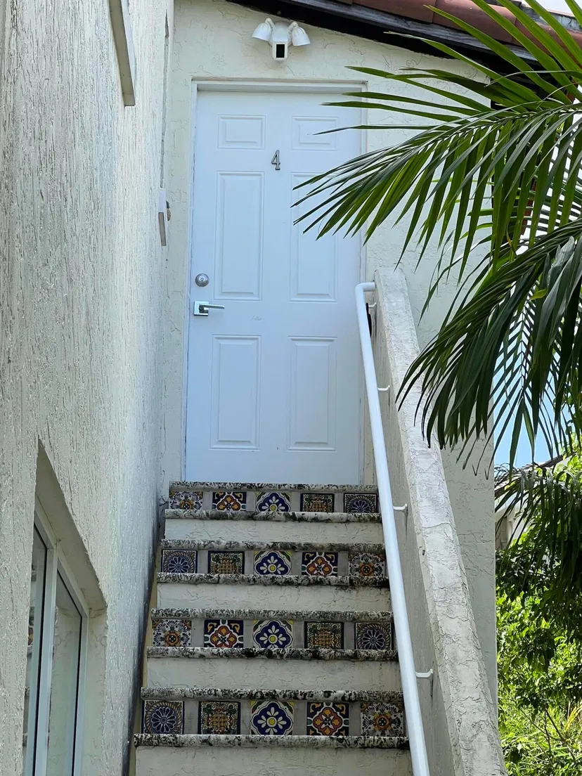 252 Oleander Avenue #4 — photo 5