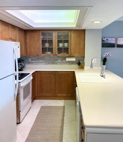 3540 S Ocean Boulevard #910 — photo 4