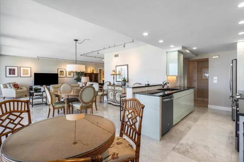 3300 S Ocean 404 S Boulevard #404s — photo 5